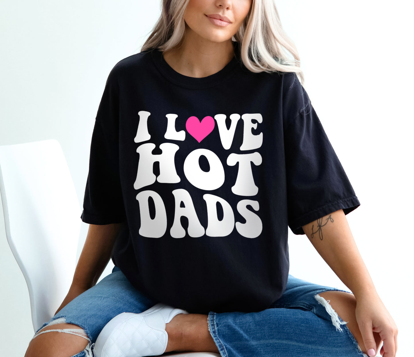 I Love Hot Dads Shirt